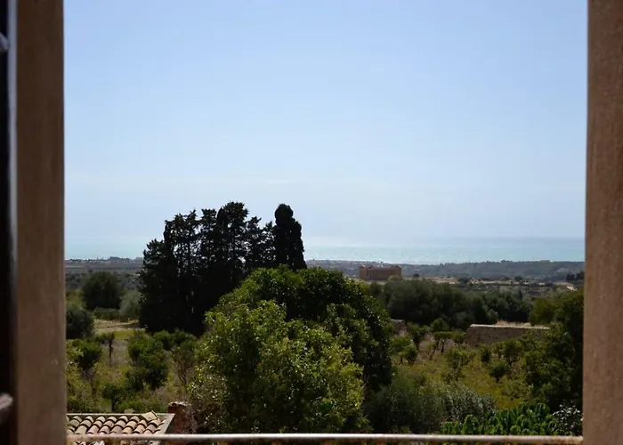 La Di Minerva וילה